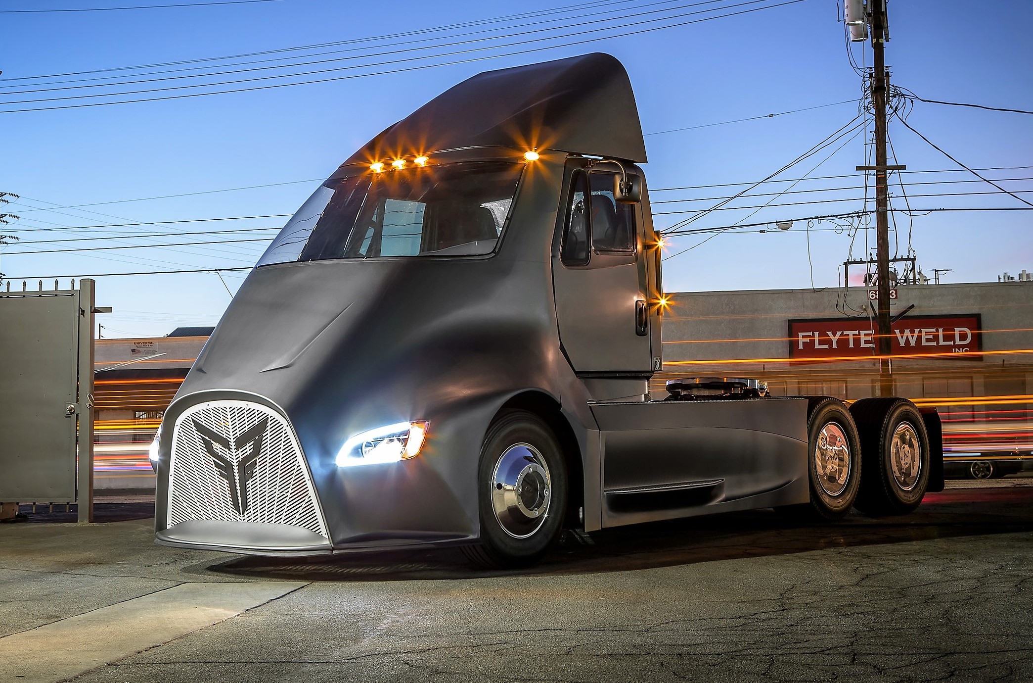 News: Thor Electric Semi To Challenge Tesla’s Battery Truck | Clean