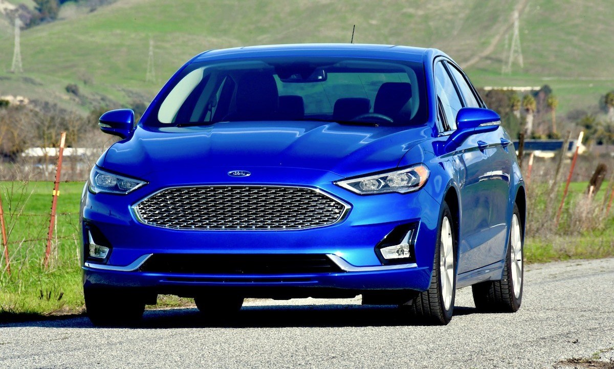 road-test-2019-ford-fusion-energi-clean-fleet-report