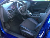 2015 Chrysler,interior,road test