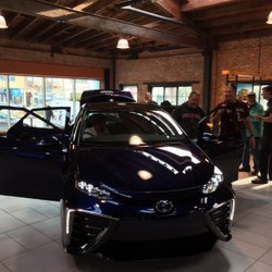 2016,Toyota Mirai,fuel cell,FCEV,electric vehicle,electric car,