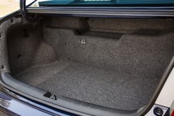 2015 Honda,Accord Hybrid,mpg,fuel economy,trunk space