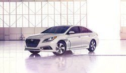 2016,Hyundai,sonata,Hybrid,plug-in