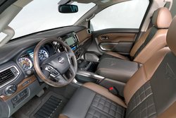2016 Nissan,Titan XD,premium, interior