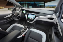 2017,Chevrolet,Bolt,Chevy,EV,interior,infotainment