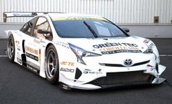 Toyota Prius racing,green motorsports,hybrid,technology