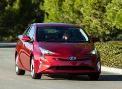 2016 Toyota Prius, styling, design