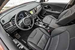 2017 Kia Niro Hybrid,interior