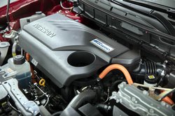 Nissan Rogue Hybrid AWD,engine