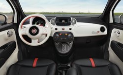 2017 Fiat 500e,interior
