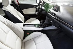 2017 Mazda3,interior