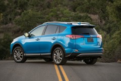 2016_Toyota_RAV4_Limited_Hybrid_03_E507AD6FFFEAA3B577176143774A1CFC3B160CCA