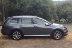 VW-Alltrack-feature-side2