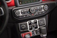 2020 Jeep® Gladiator – interior
