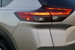 2021-Nissan-Rogue-19