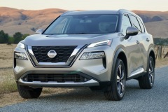 2021-Nissan-Rogue-5