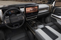 The 2022 GMC HUMMER EV’s design visually communicates extreme capability, reinforced with rugged architectural details that are delivered with a premium, well-executed and appointed interior.