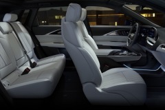 The LYRIQ interior is clean and simple with a focus on secondary and tertiary design elements. The large, curved LED screen is the centerpiece, and all the components are incorporated artfully, blurring the lines of separation among technology, lighting and decor.