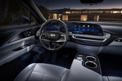 The LYRIQ interior is clean and simple with a focus on secondary and tertiary design elements. The large, curved LED screen is the centerpiece, and all the components are incorporated artfully, blurring the lines of separation among technology, lighting and decor.