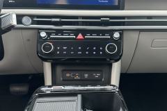 Center-Console-Screen