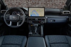 4Runner-Dash-1