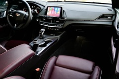 2020-Cadillac-CT4-V-11