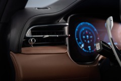19186-MaseratiGrecaleGT-dashboarddetail