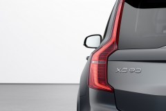 XC90 Plug-In Hybrid R-Design T8 in Thunder Grey