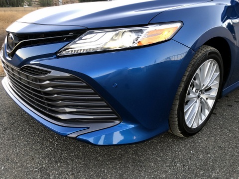 2020 Toyota Camry Hybrid XLE