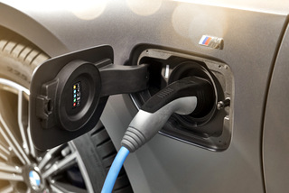 2021 BMW 330e Plug-in Hybrid PHEV