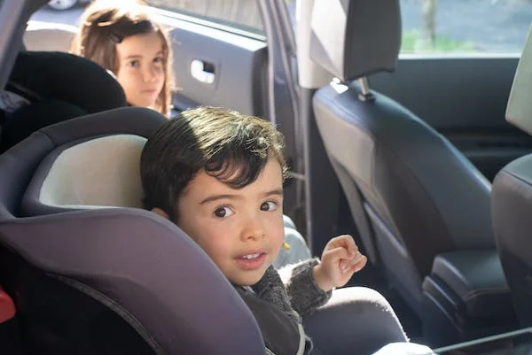 5 Tips for Choosing the Right Car Seat for Your EV