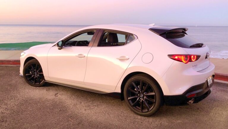 Road Test: 2023 Mazda3 Hatchback AWD Turbo | Clean Fleet Report