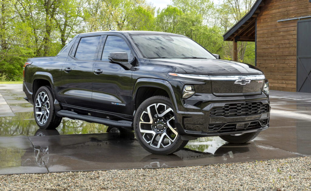 2024 Chevrolet Silverado EV RST Clean Fleet Report