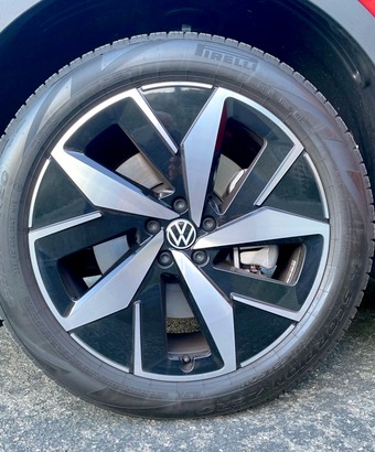2024 Volkswagen ID4 AWD