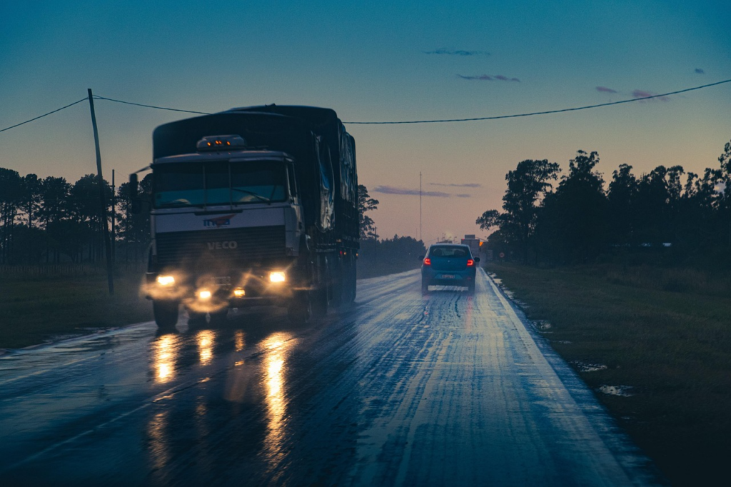 The Role of Vehicle Tracking Technology in Road Safety; Image source:https://pixabay.com/photos/night-truck-road-big-truck-6015583/