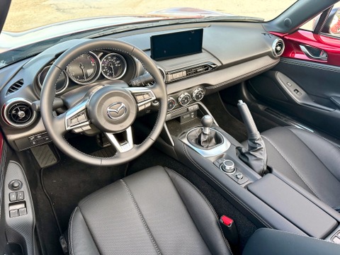 2026-Mazda-MX-5-Miata