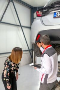 Why You Should Choose Local Car Servicing