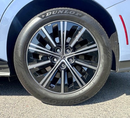 2026 Lexus ES 350e