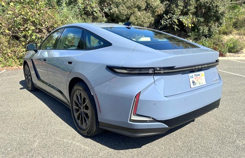 2026 Lexus ES 350e
