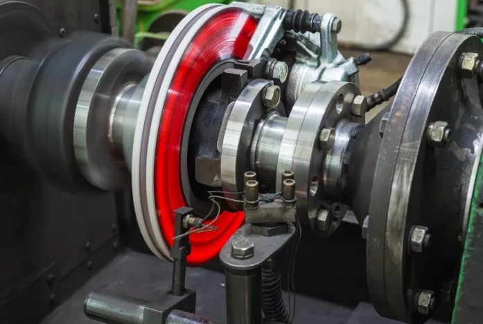 Why Brake Pad Performance Becomes Inconsistent in Fleet Vehicles—And What’s Often Overlooked