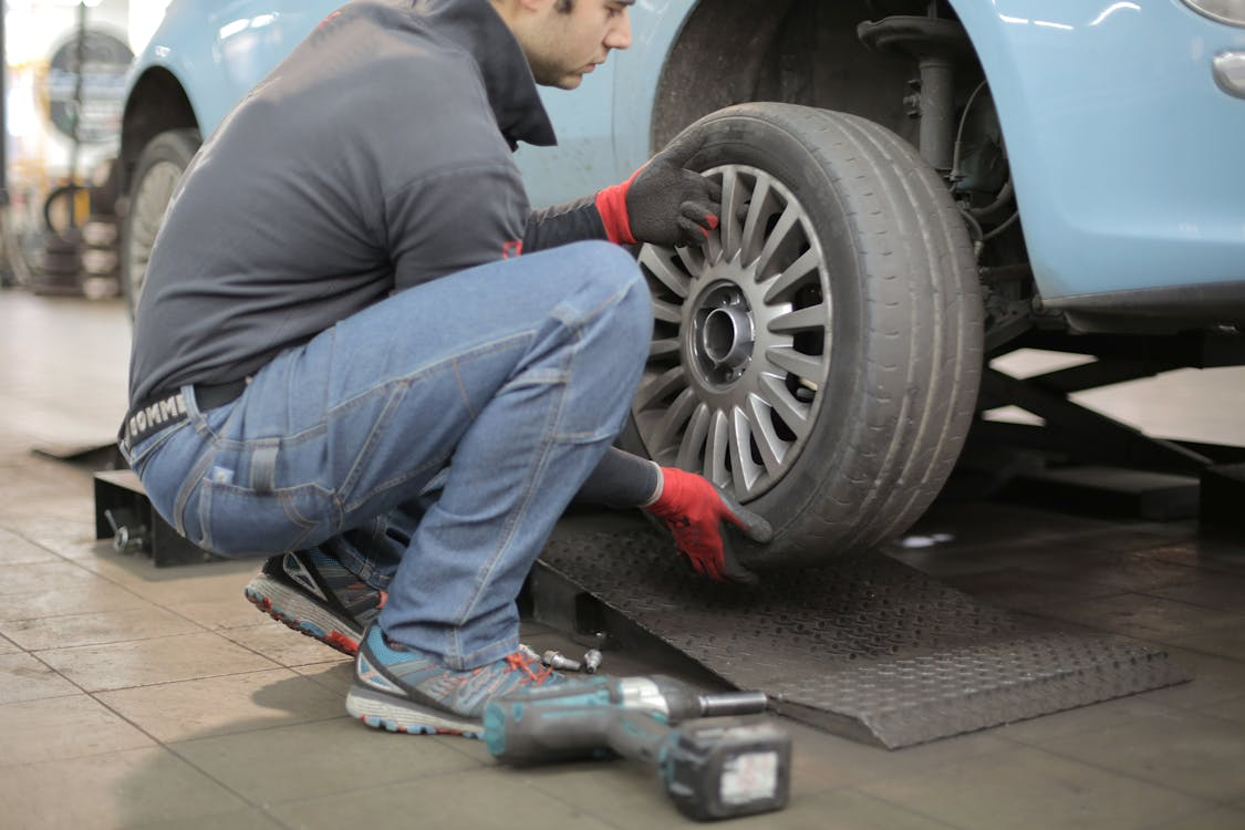 How Quality Tires Improve Fuel Efficiency in Fleet Vehicles