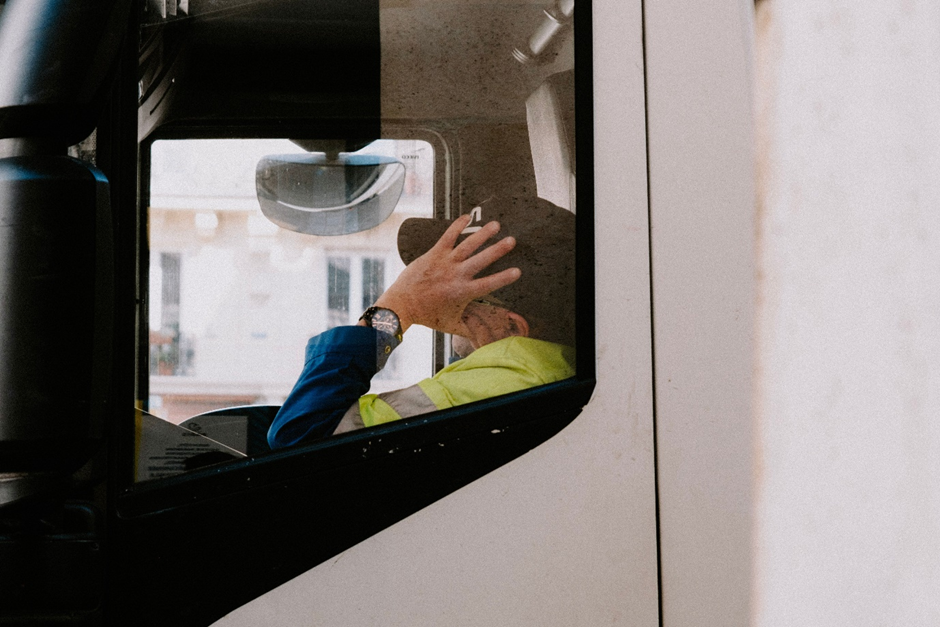 How AI-Powered Driver Monitoring Systems Are Preventing Fatigue-Related Truck Accidents