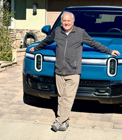 2026 Rivian R1S Quad-Motor
